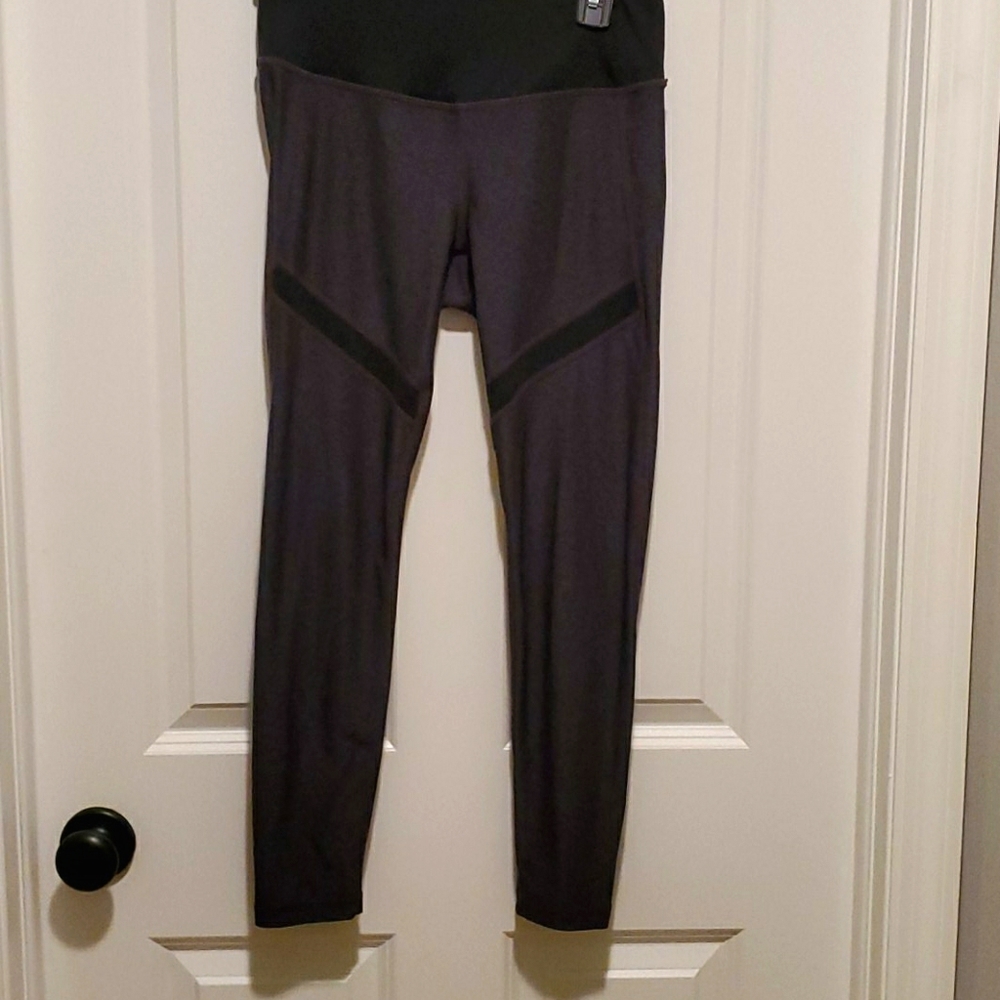 Gray/black Zella Leggings
